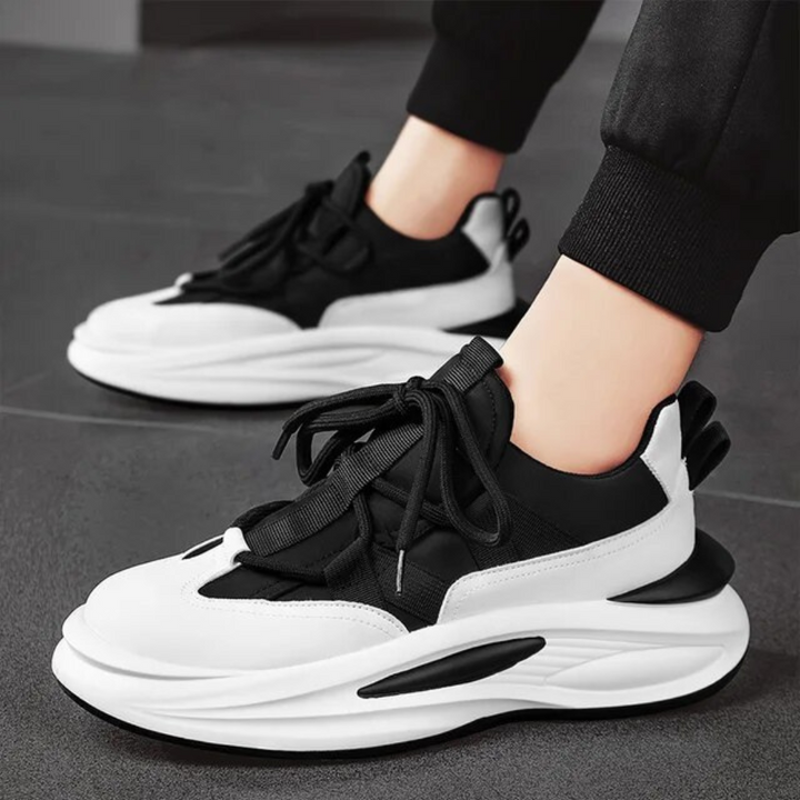 Dynamo Street Sneakers