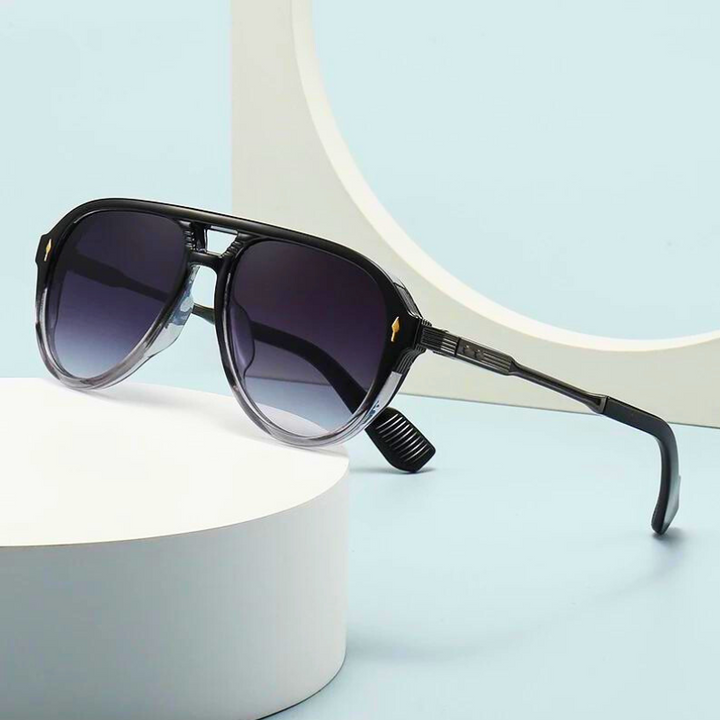 Noir Aviator Sunglasses